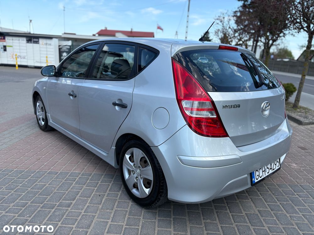 Hyundai i30 1.4 Base EU5 - 5