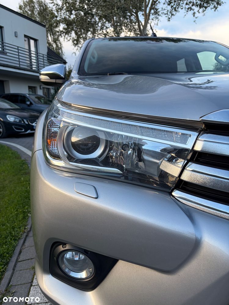 Toyota Hilux 2.4 D-4D Double Cab Selection 4x4 - 17