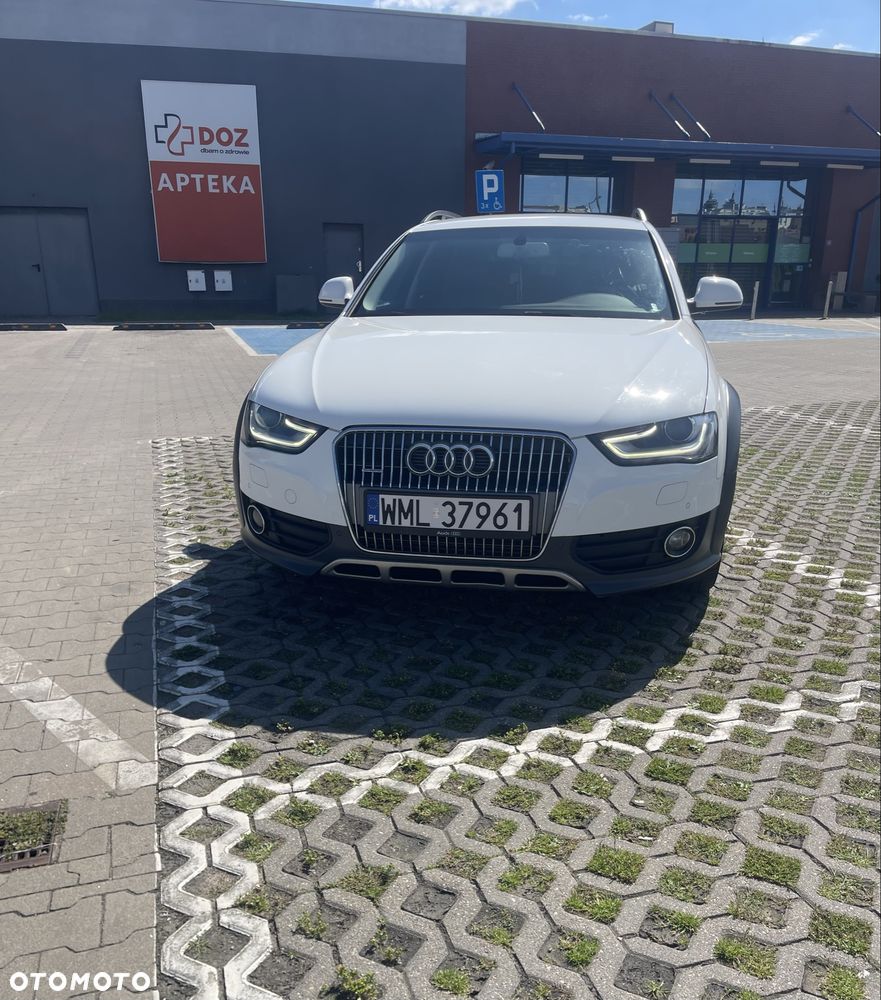 Audi A4 Allroad - 1
