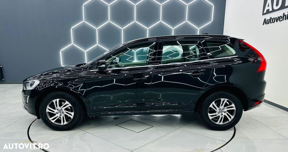 Volvo XC 60 D4 Geartronic Momentum - 31