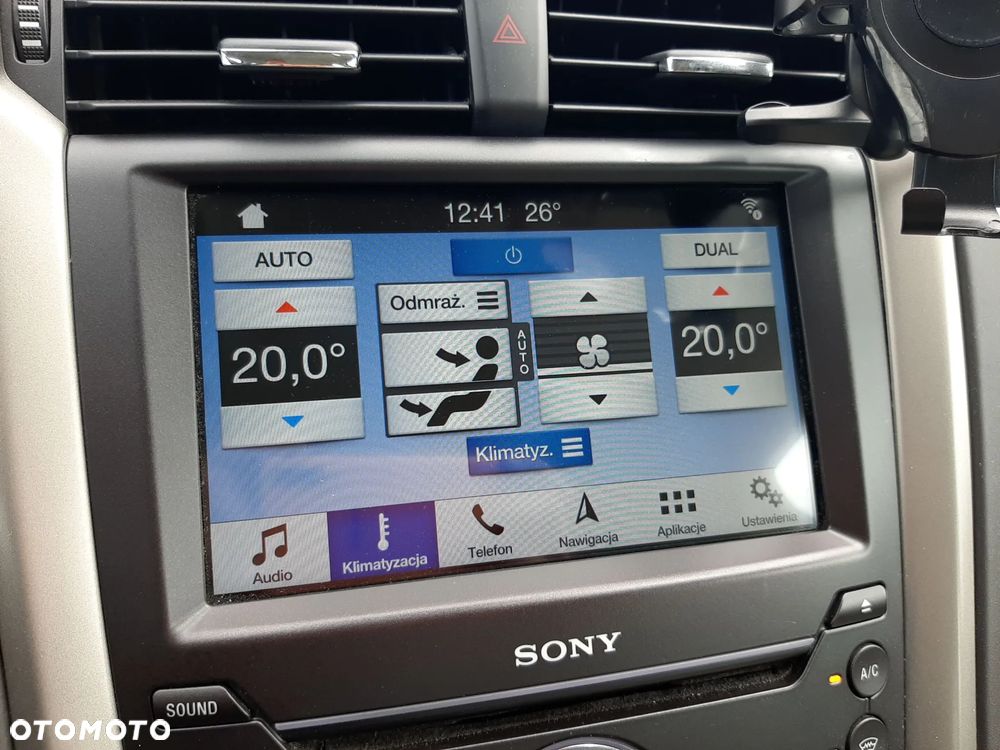 Ford Mondeo 2.0 Hybrid Vignale - 28