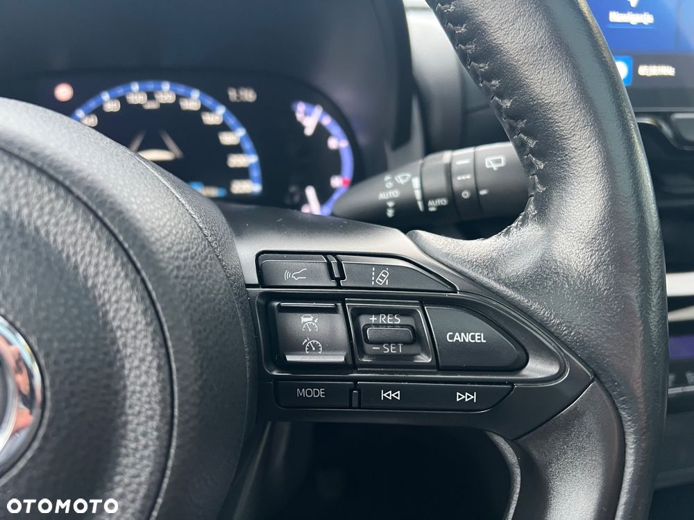 Toyota Yaris Cross 1.5 VVT-i AWD-i Premiere Edition - 13