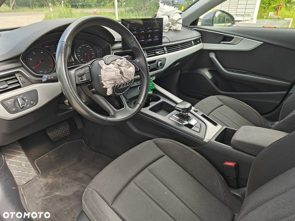 Audi A4 Avant - 9