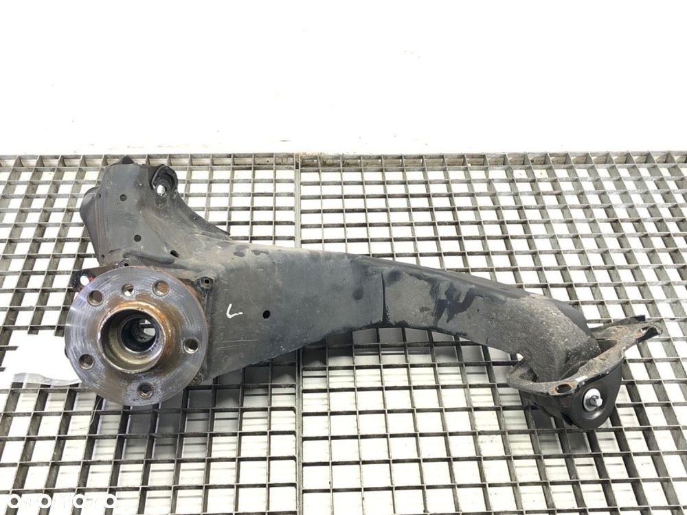 PIASTA LEWY TYŁ  MINI MINI CLUBMAN (F54) 2014 - 2022 Cooper S ALL4 141 kW [192 KM] benzyna 2015 - - 1