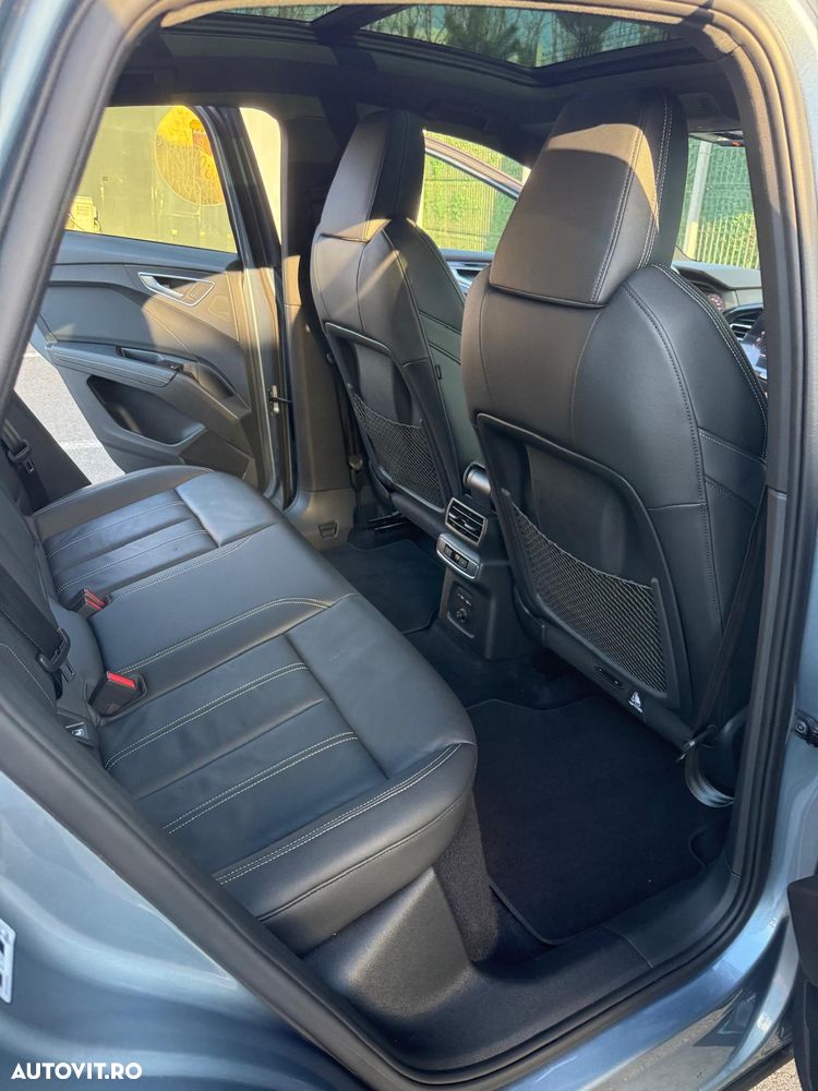 Audi Q4 50 quattro - 5