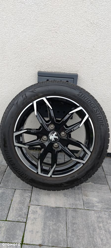 Peugeot 208 1.2 T Allure S&S - 14