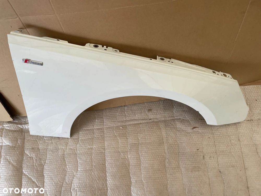 Audi A4 8W lift błotnik przód przedni prawy 2020-2024. - 2