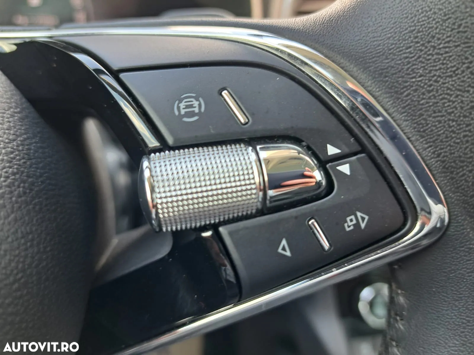 Skoda Karoq 1.5 TSI DSG Ambition - 11