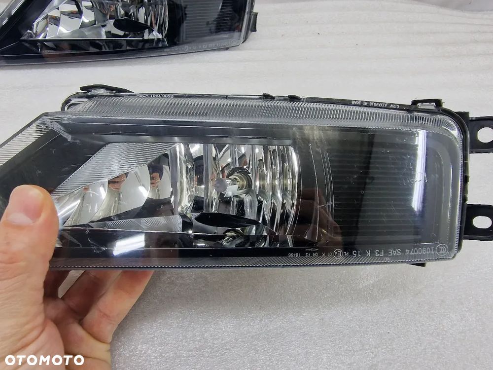 VW TIGUAN II 5NA 15- LEWY / PRAWY HALOGEN , NR 5NA941700B / 5NA941699B , NR AUKCJI H4 - 11