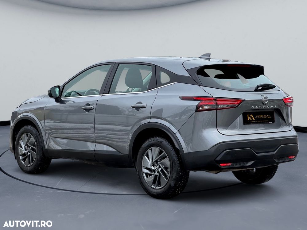 Nissan Qashqai 1.3 DIG-T MHEV Xtronic Acenta - 4