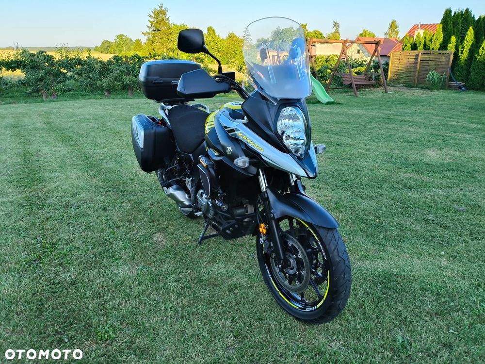 Suzuki V-STROM - 9