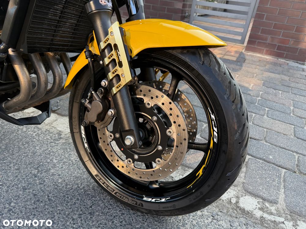Yamaha XJ - 17