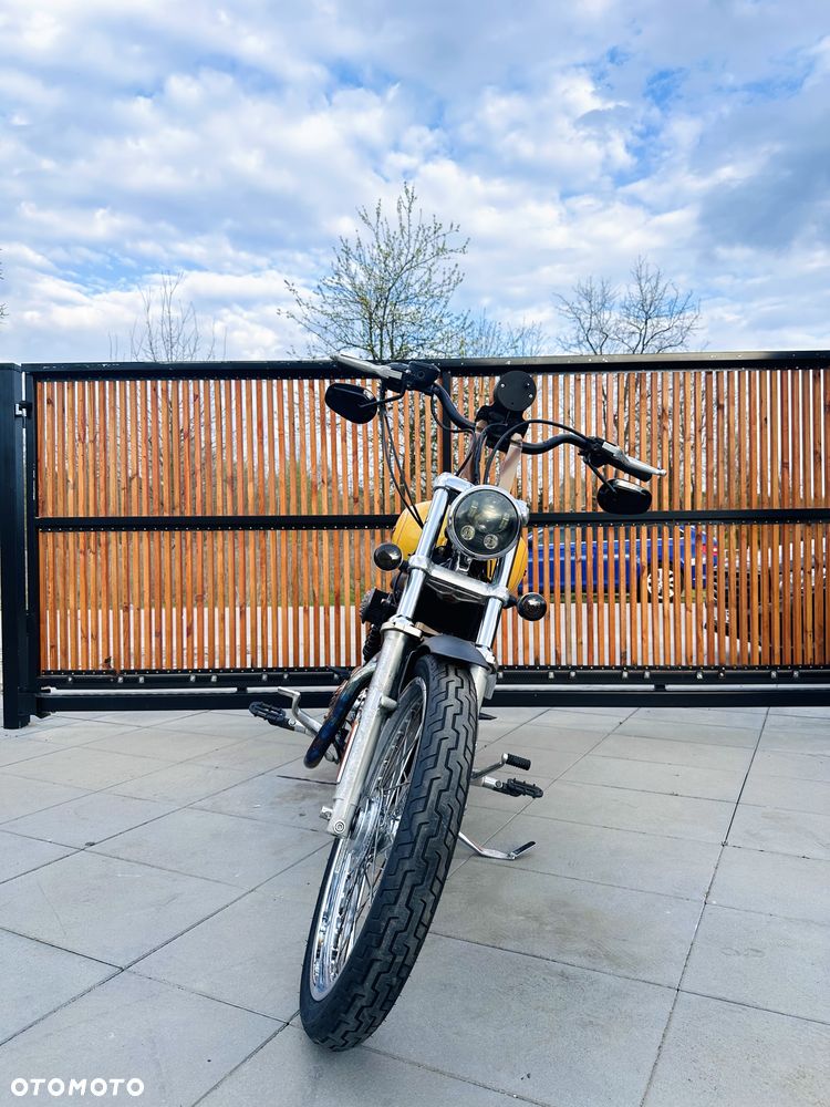 Harley-Davidson Sportster Custom 1200C - 2