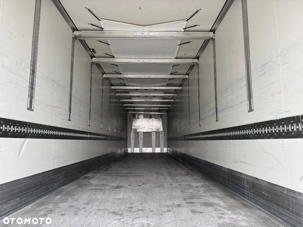 Krone Doppelstock, Thermo King SLXi 300 - 13