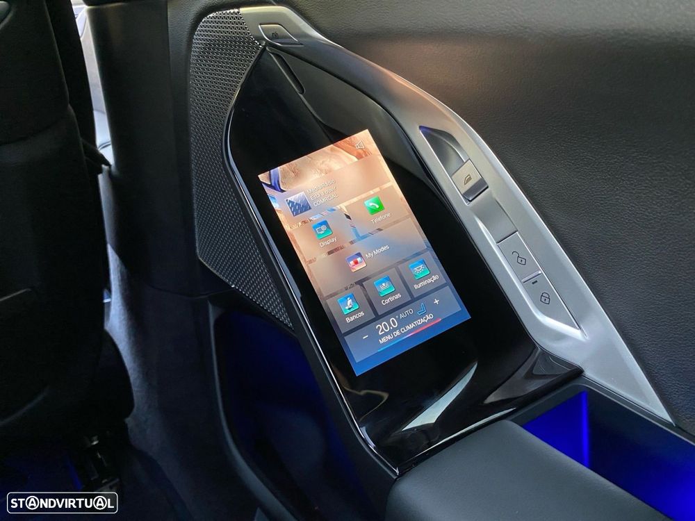 BMW i7 eDrive50 Pack Desportivo M Pro — fotografia 23