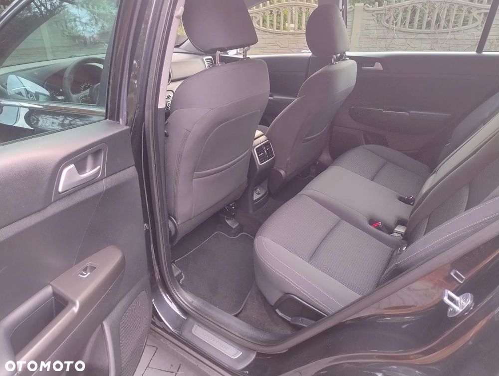 Kia Sportage 1.6 GDI Business Line 2WD - 9