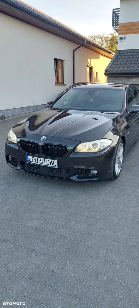 BMW Seria 5 525d Sport-Aut - 2