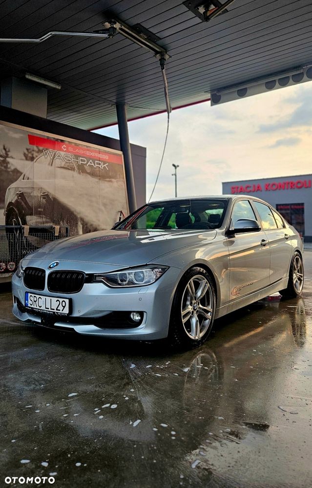 BMW Seria 3 - 1