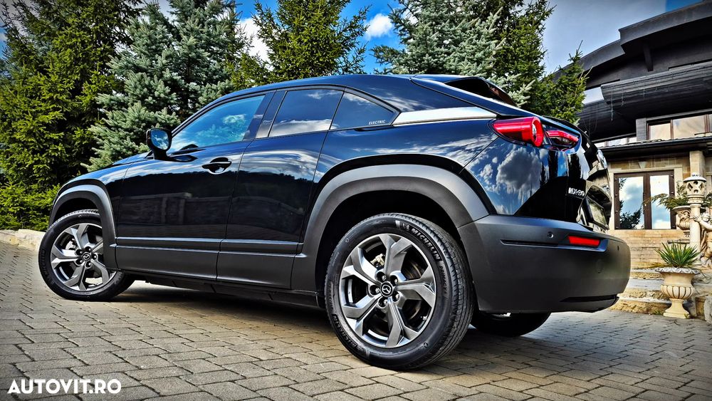 Mazda MX-30 e-SKYACTIV EXCLUSIVE-LINE - 3