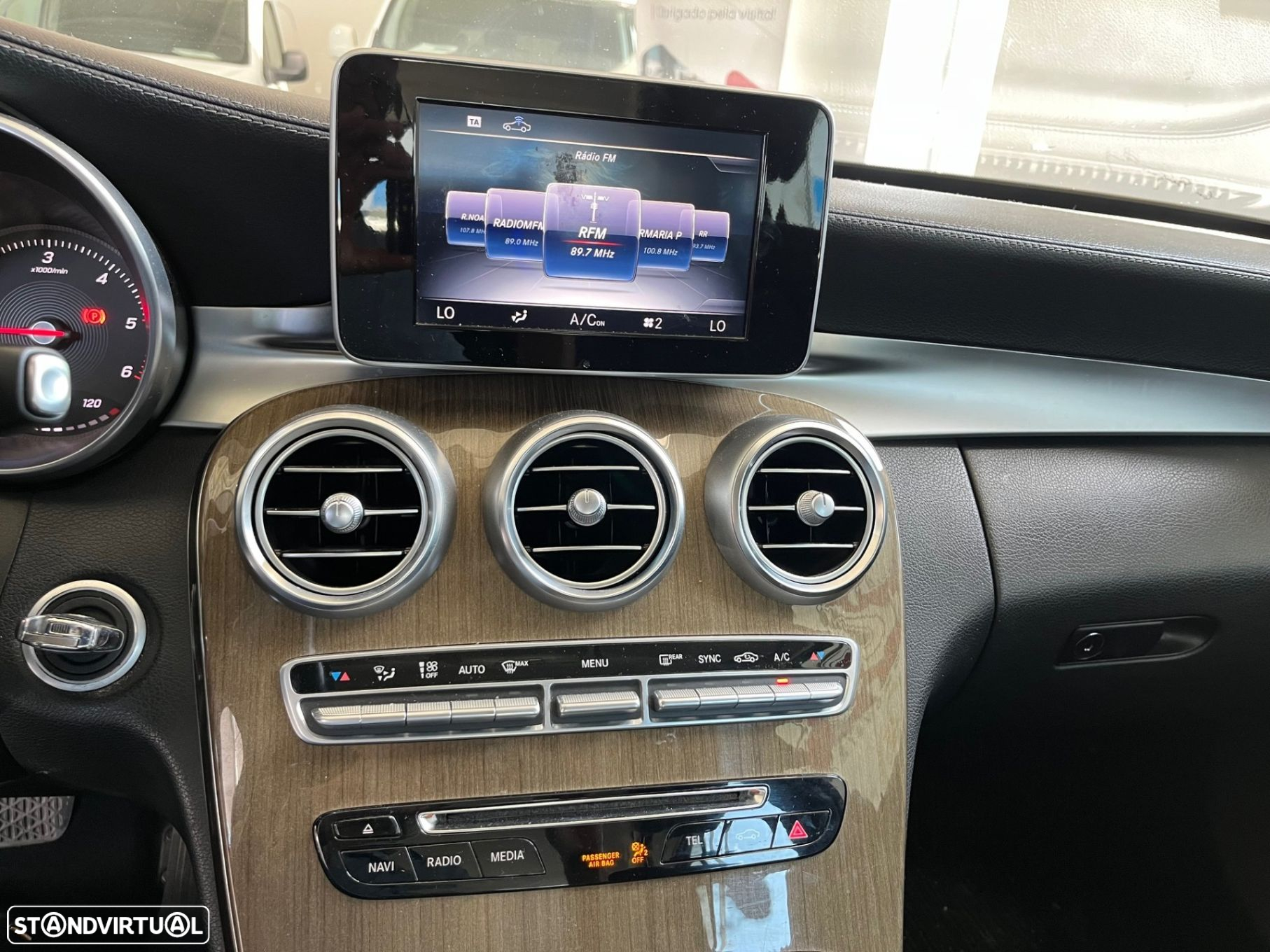 Mercedes-Benz C 220 d Avantgarde Aut. - 25