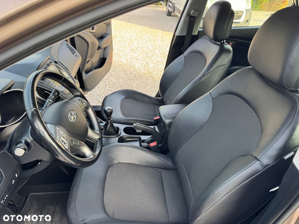Hyundai ix35 2.0 4WD Trend - 35