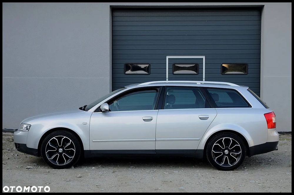 Audi A4 Avant - 23