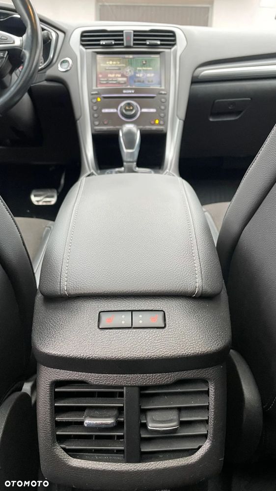 Ford Mondeo 2.0 TDCi Titanium PowerShift - 13