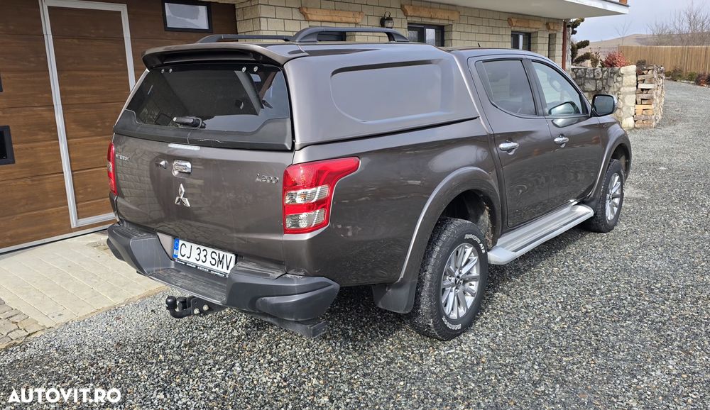 Mitsubishi L200 Double Cab Intense Aut. - 3