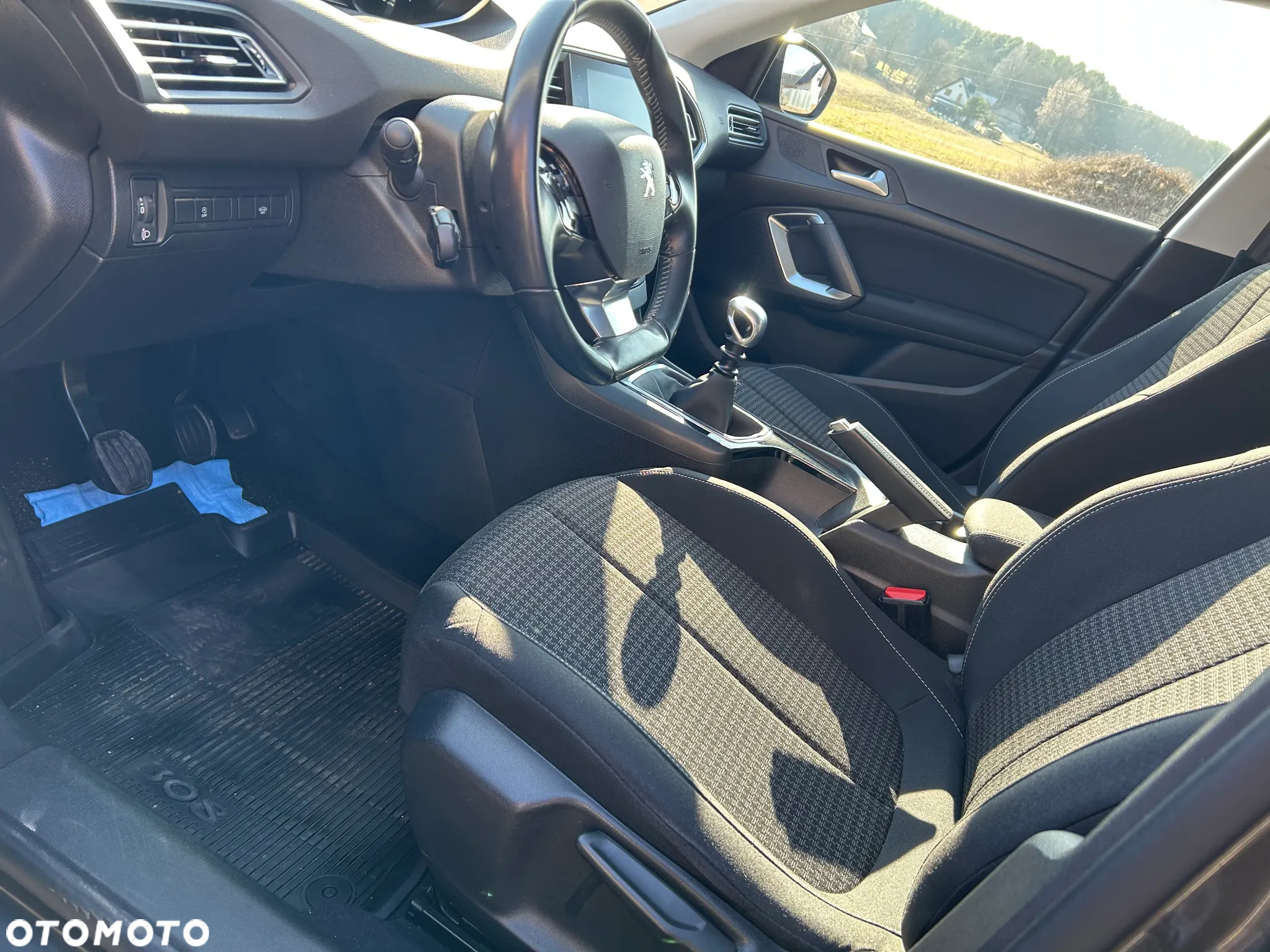 Peugeot 308 1.2 PureTech Active S&S - 10
