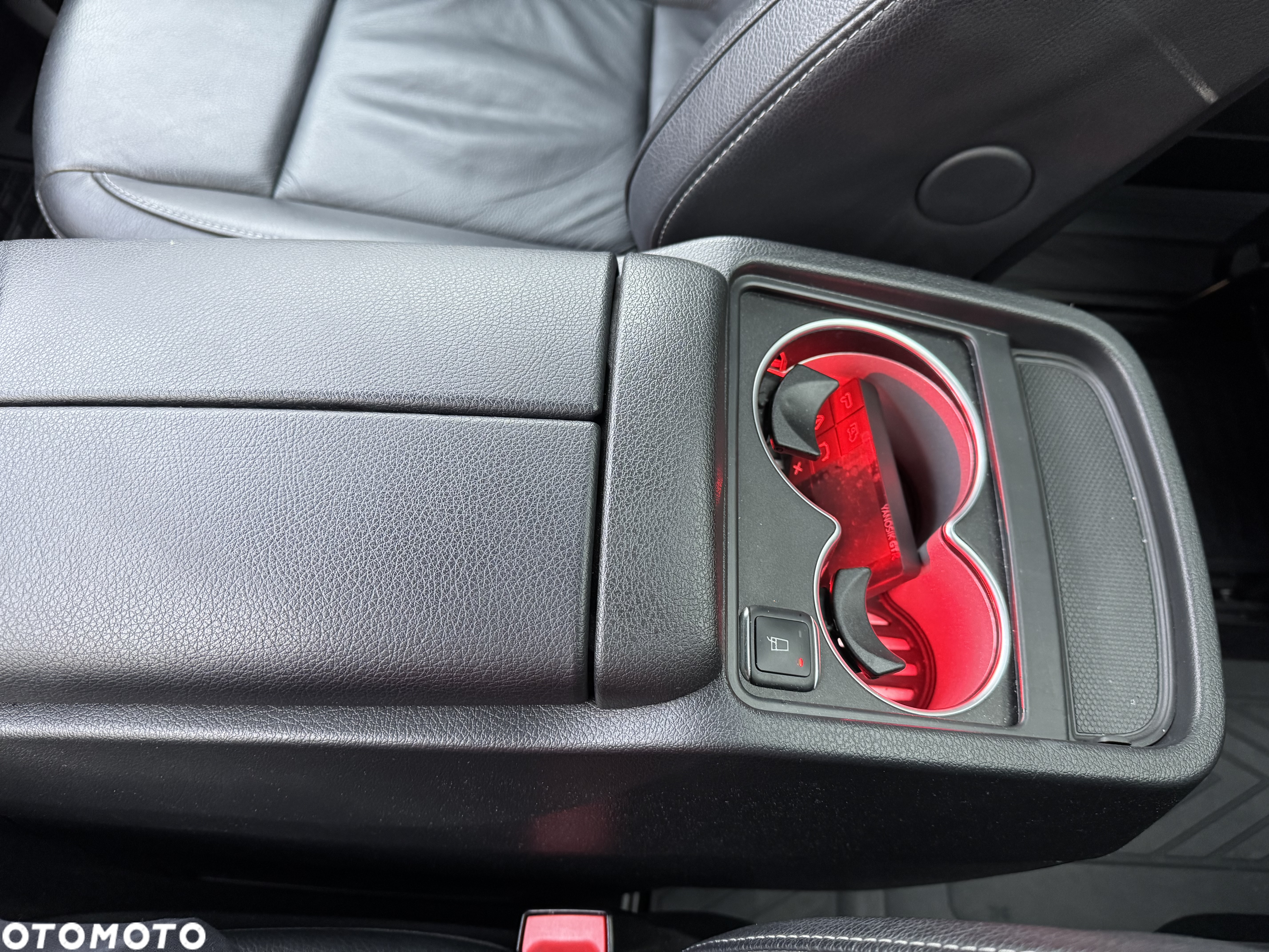 Mercedes-Benz Klasa V 300 d 9G-Tronic Avantgarde (d³ugi) - 15