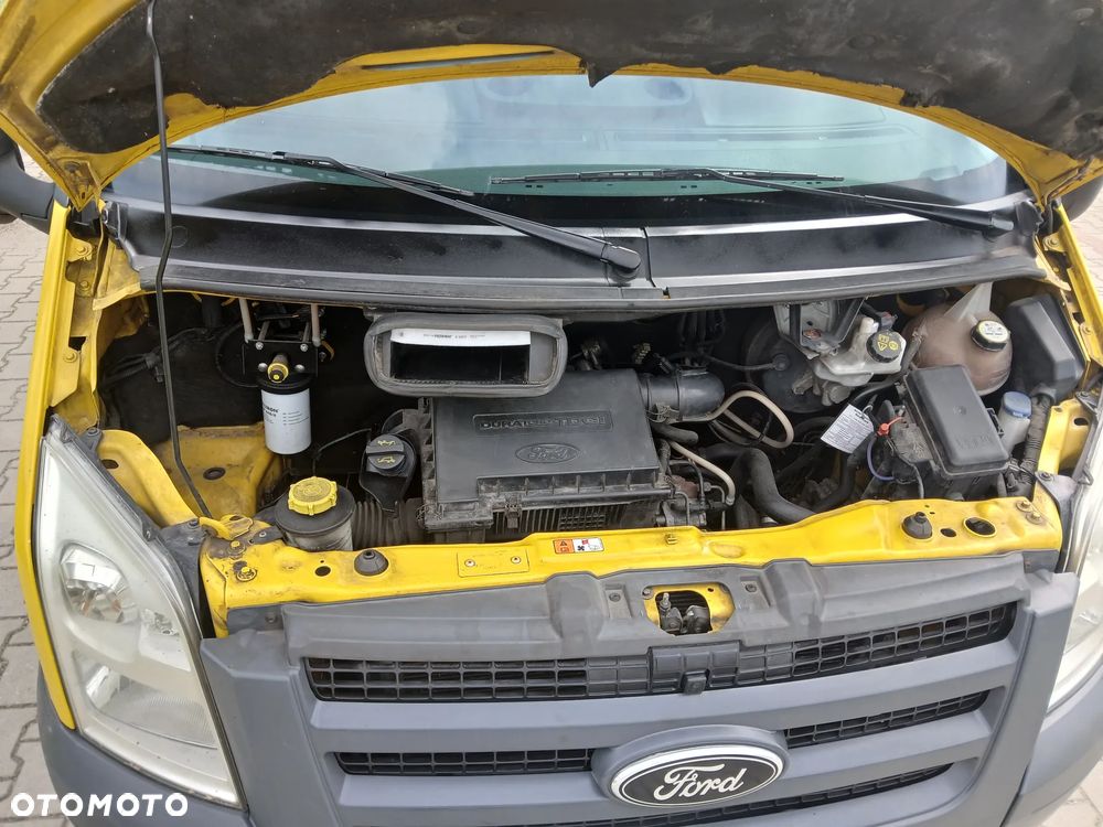 Ford Transit - 15