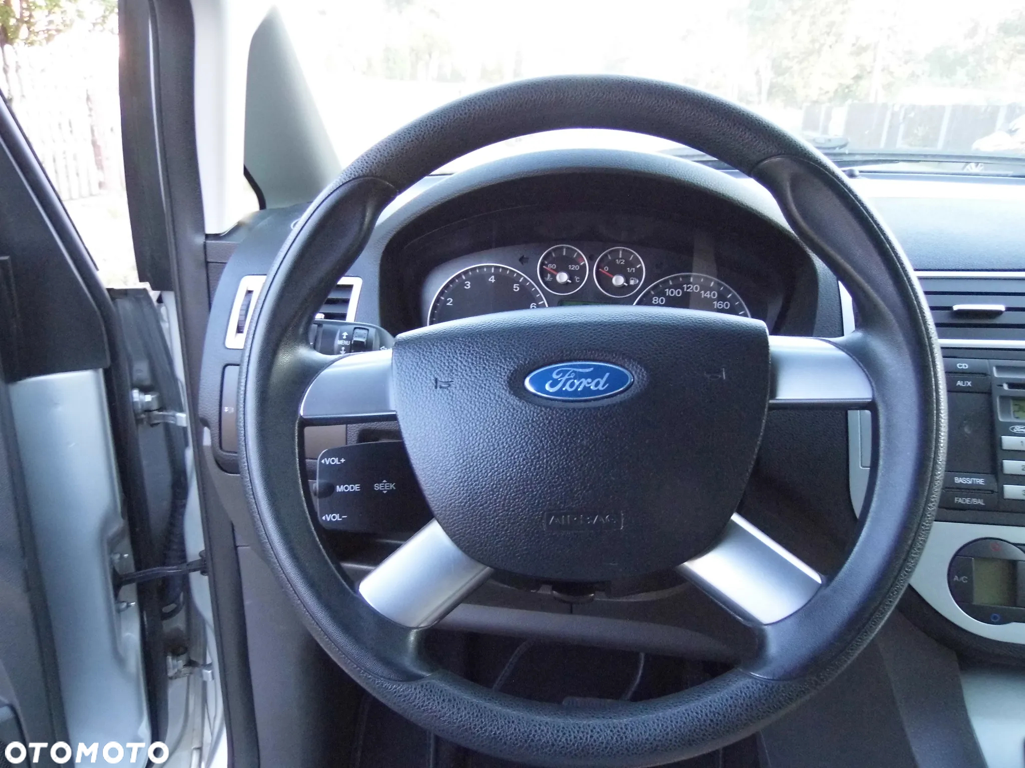 Ford Focus C-Max 1.8 Ghia CVT - 17