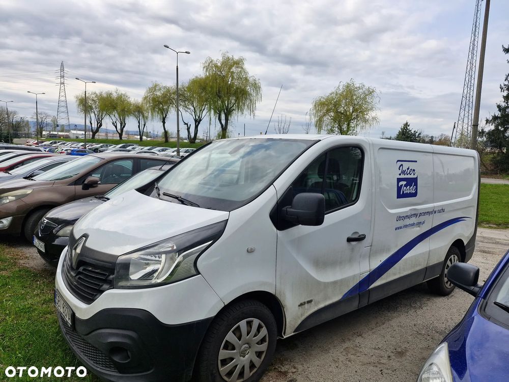 Renault TRAFIC - 1