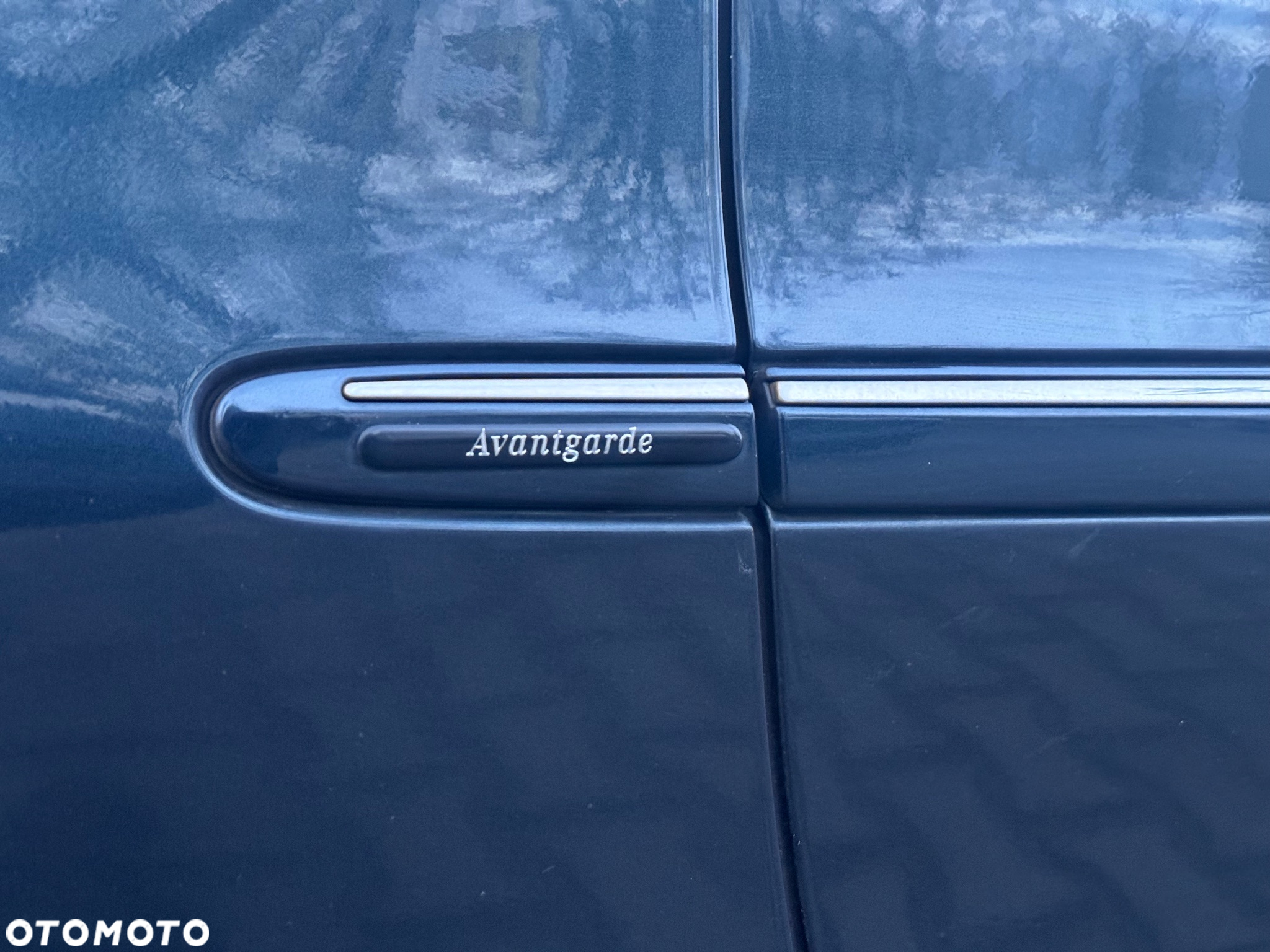 Mercedes-Benz Klasa E 200 T Kompressor Avantgarde Sport Edition - 16