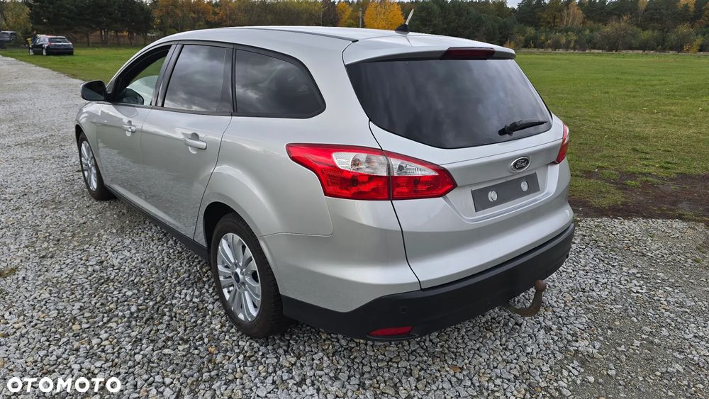 Ford Focus 1.6 TDCi ECOnetic 88g Start-Stopp-System Titanium - 3
