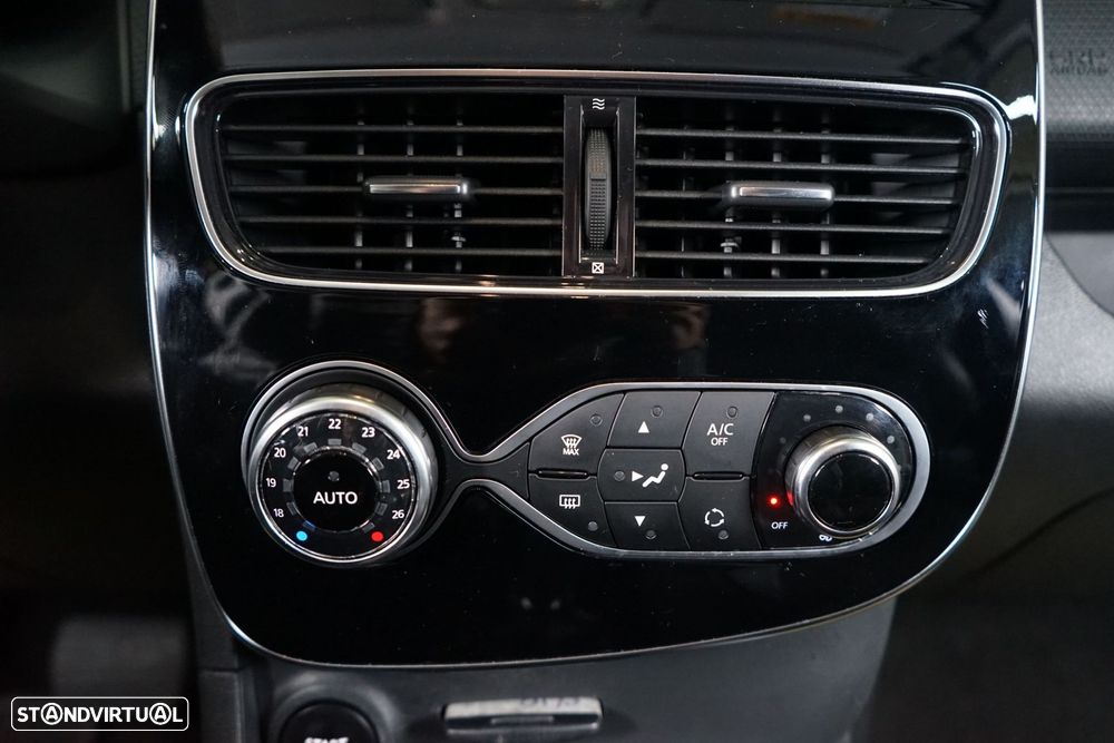 Renault Clio Sport Tourer Energy TCe 120 INTENS - 31