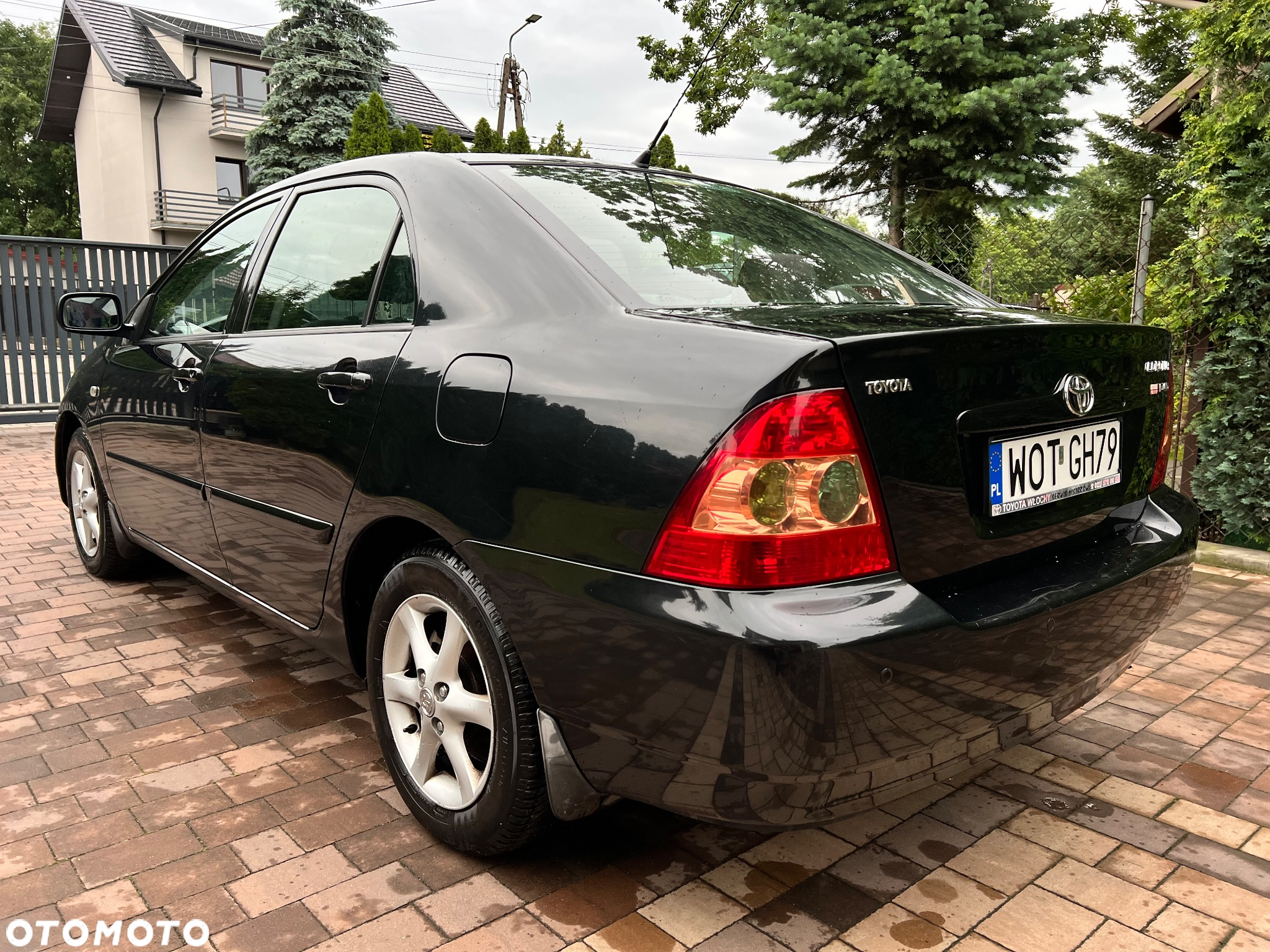 Toyota Corolla 1.4 D-4D Dynamic - 3