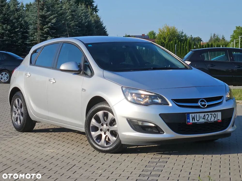 Opel Astra 1.6 CDTI Enjoy - 1