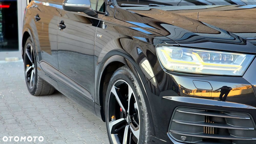 Audi SQ7 - 13