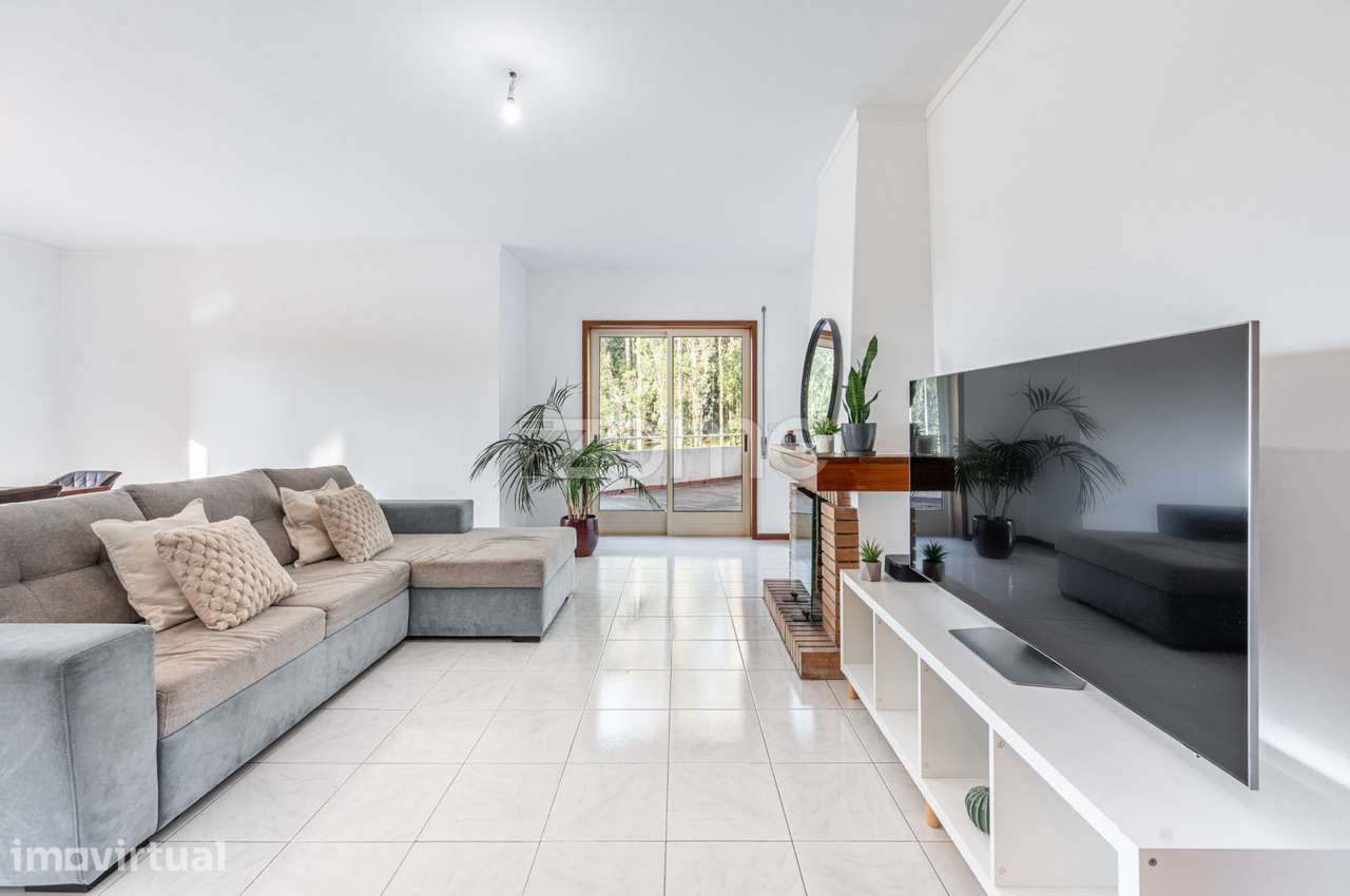 Apartamento T3 com 2 Terraços e 2 lugares de Garagem em V.N de Gaia. - Grande imagem: 5/28