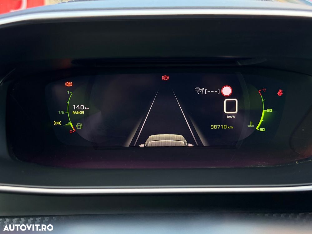 Peugeot 2008 1.2 PureTech Turbo S&S GT-Line - 12