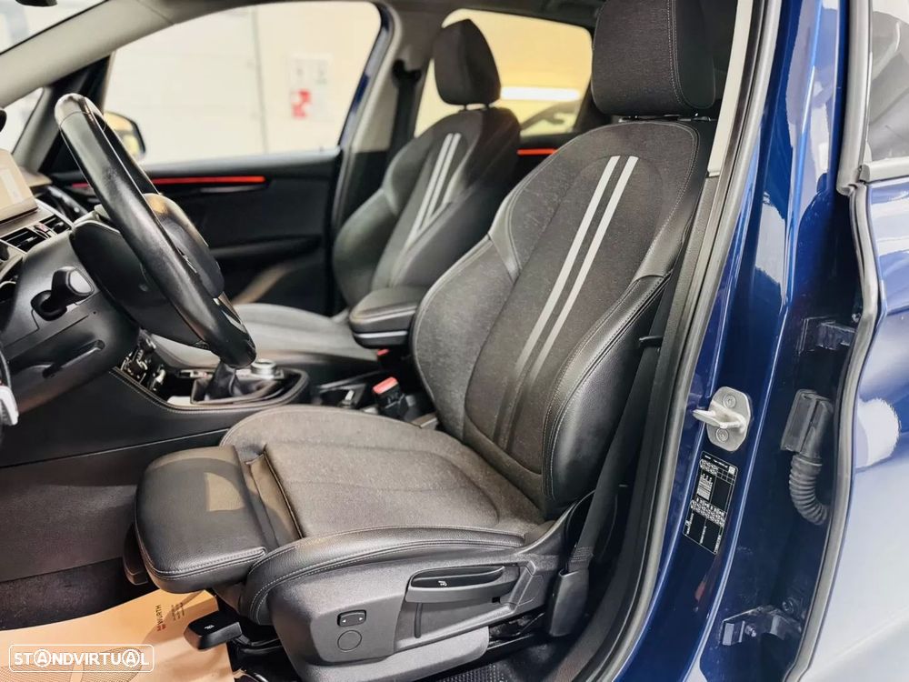 BMW 216 Active Tourer d Line Sport - 27
