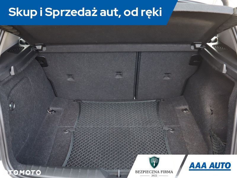 BMW Seria 1 - 15