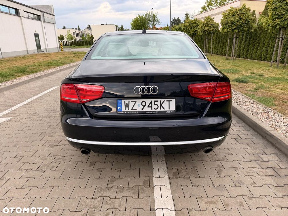 Audi A8 4.2 FSI L Quattro - 2