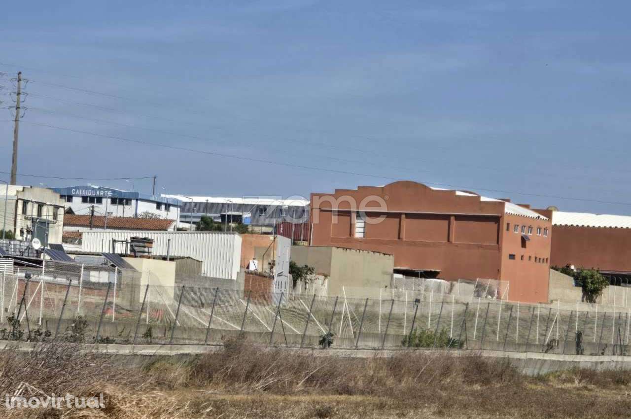 Para venda Terreno com Armazém em Trajouce, São Domingos de Rana - Grande imagem: 5/18