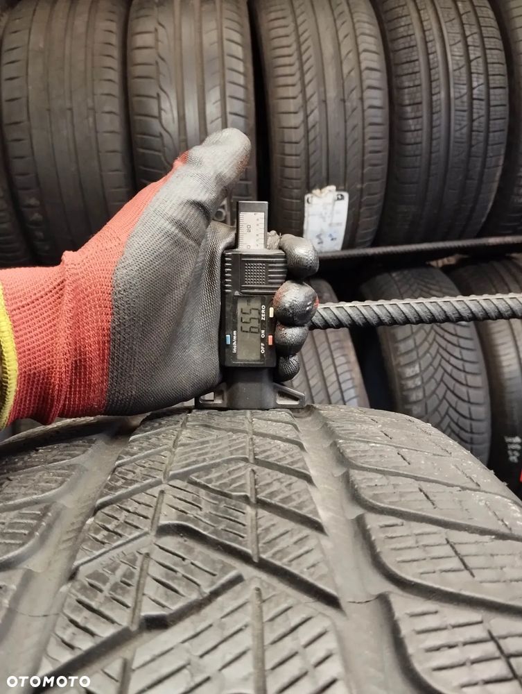 Pirelli Scorpion Winter 265 40 22 106 V (XL) 2szt - 4