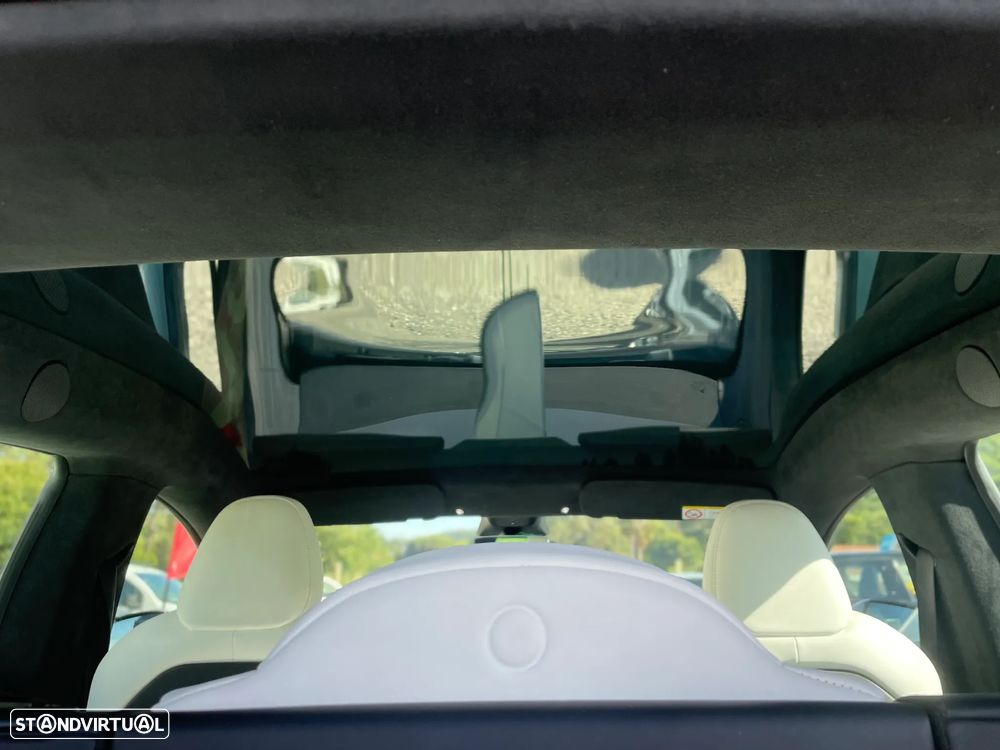 Tesla Model S Plaid AWD - 27