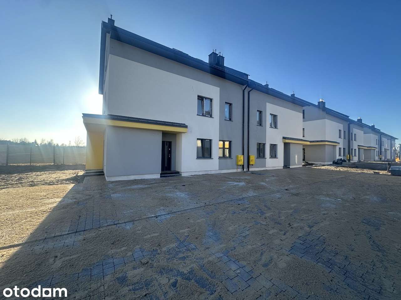 GOTOWE DO WYKOŃCZENIA 6 POKOI-DWA POZIOMY+OGRÓDEK+2MP-DO PODZIAŁU