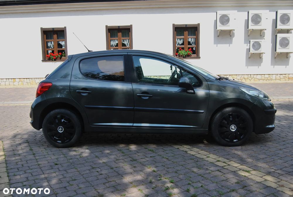 Peugeot 207 95 VTi Tendance - 15