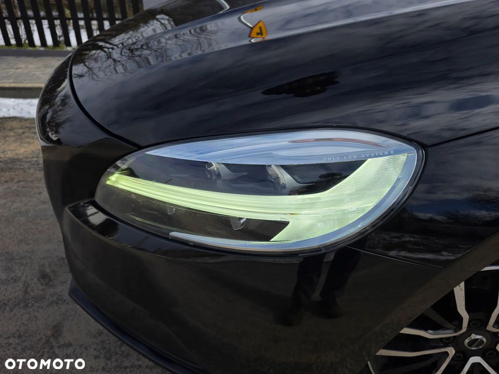 Volvo V40 D2 Geartronic Linje Svart - 36